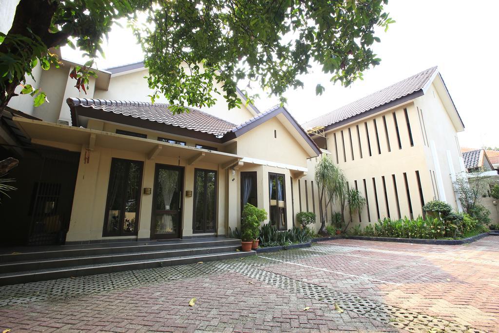 Reddoorz @ Menteng Giacarta Esterno foto